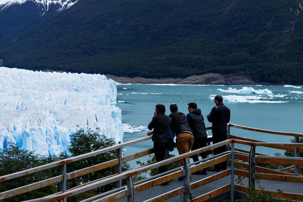 Excursión al glaciar Perito Moreno y la Estancia Río Mitre