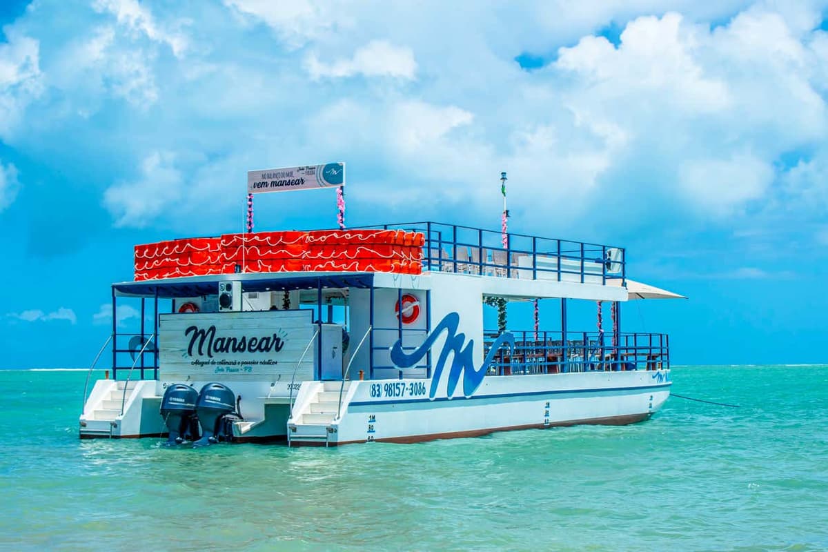 Areia Vermelha Island Catamaran Trip