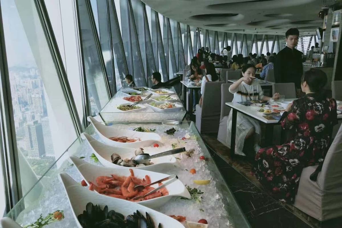 Pearl River Night Cruise & Dinner at the Revolving Restaurant