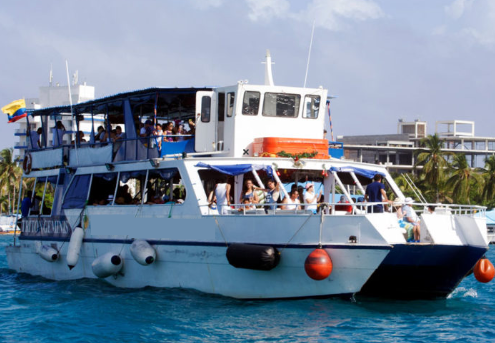 Paseo en catamarán por la bahía de San Andrés