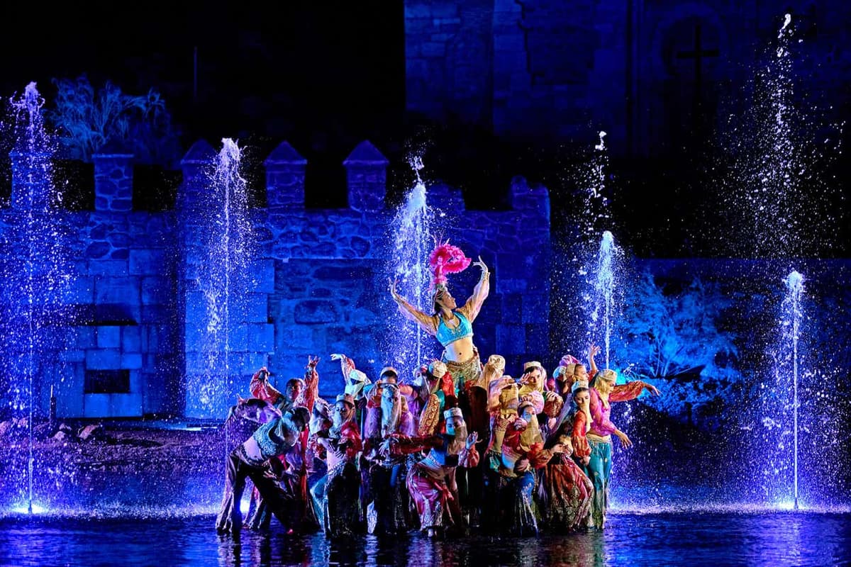 Puy du Fou Bus Transfer