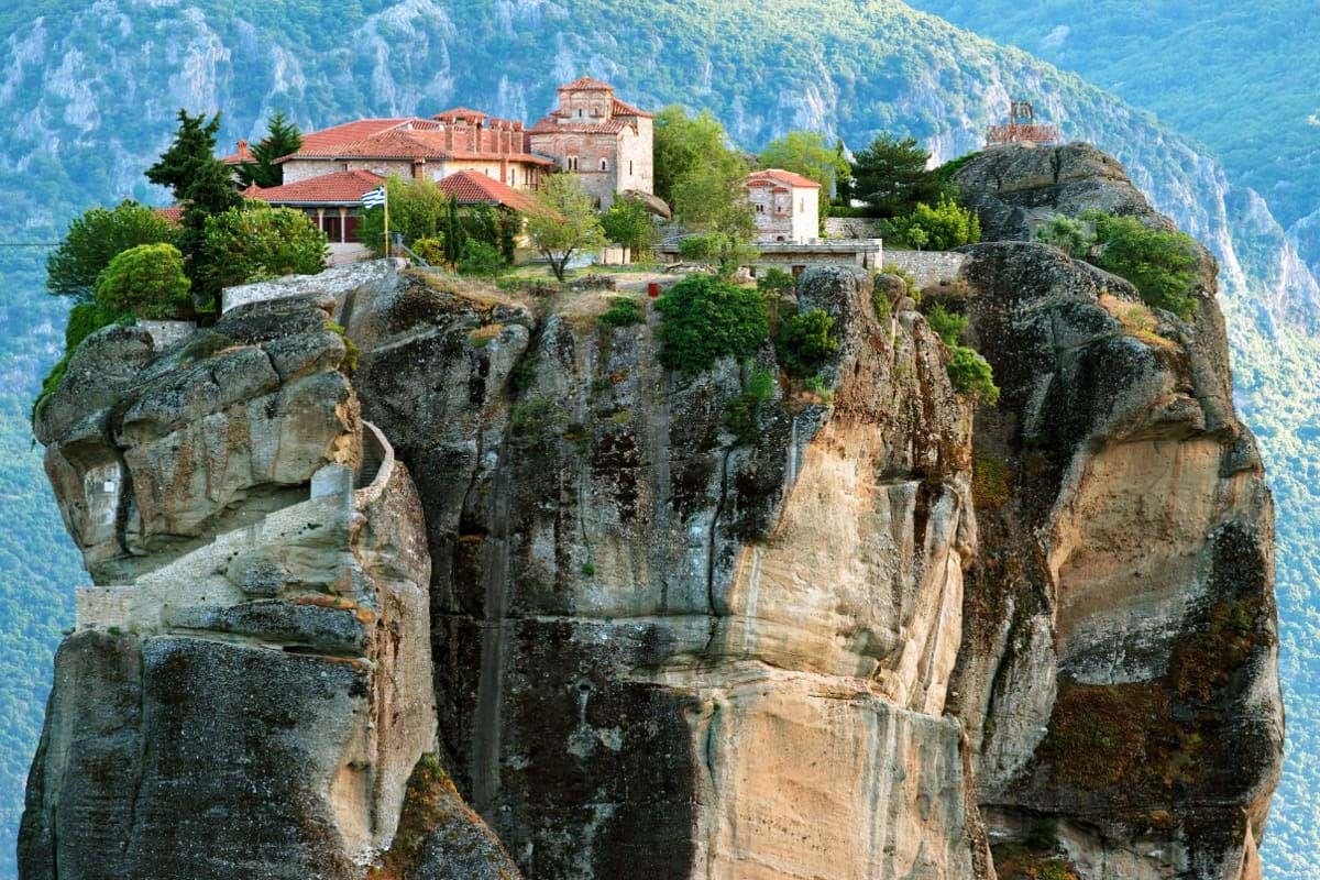 Escursione ai Monasteri di Meteora