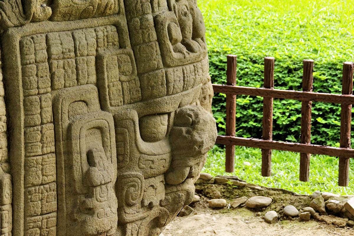 Private Copán Archeological Museum and Bird Park Trip
