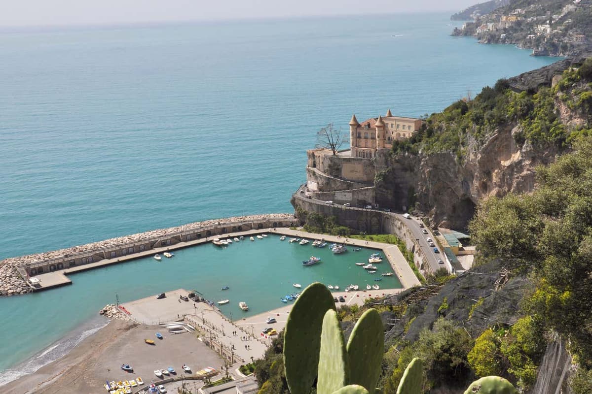 Trilha pelo Caminho dos Limões