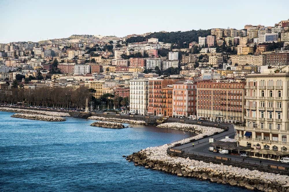 Autobús turístico de Nápoles