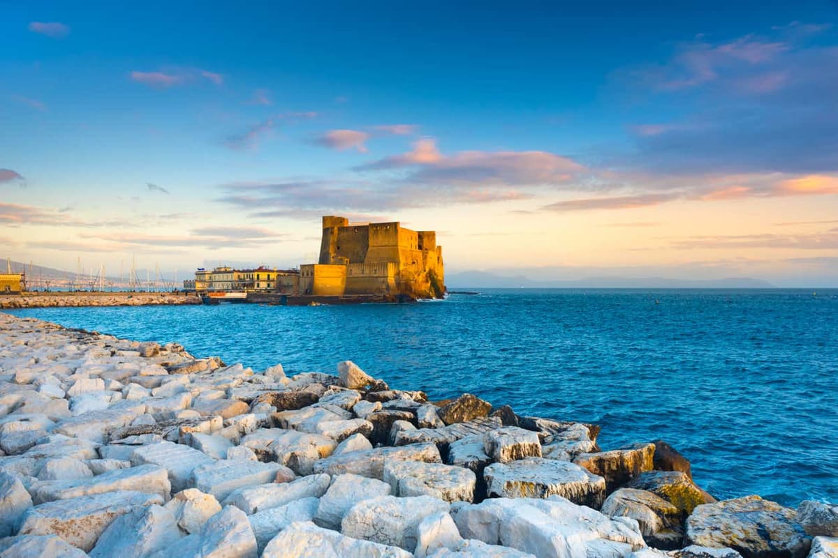 Tour della Napoli monumentale e del Palazzo Reale