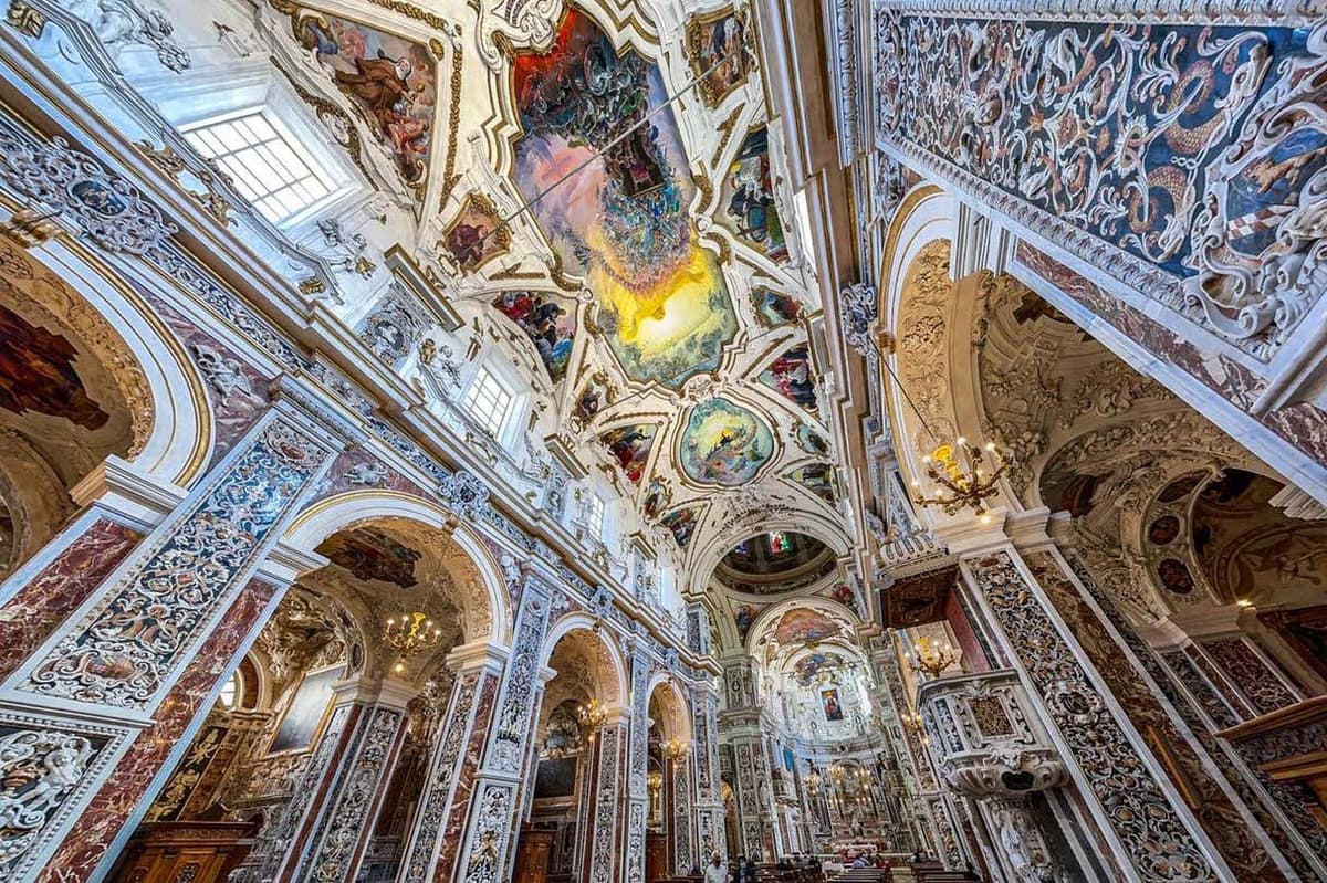 Combo Tour: Churches of Santa Caterina, San Giuseppe & Gesù