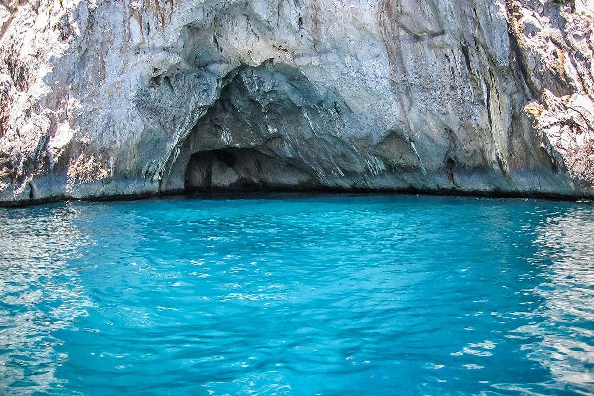 Excursão a Capri + Gruta Azul