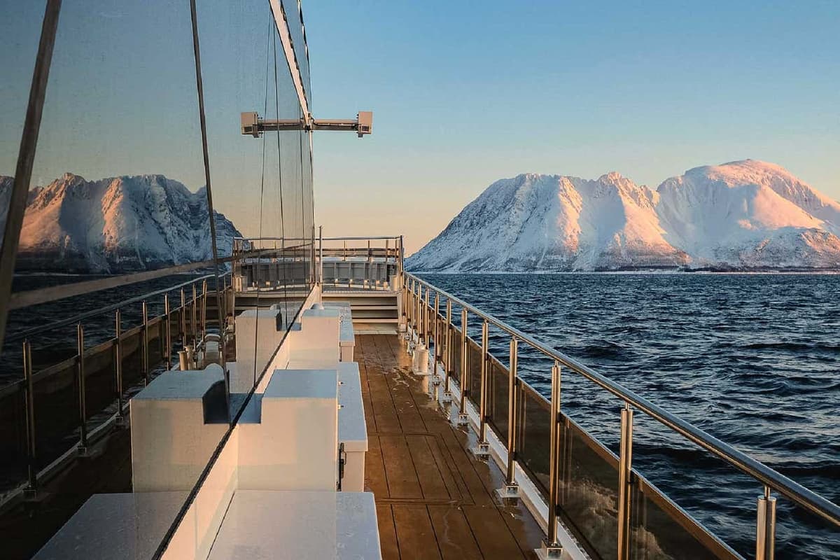 Tromsø Fjords Cruise