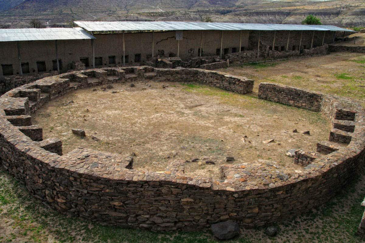 Tour de la cultura Wari y Quinua