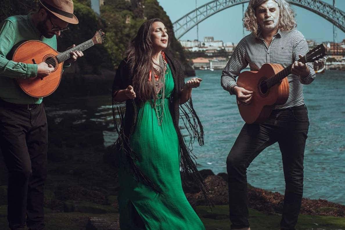 Espectáculo en Cais do Fado