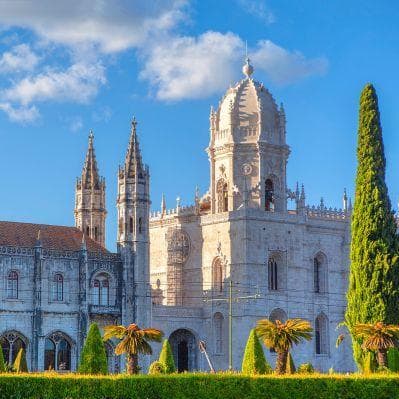 Da non perdere la visita del Monastero dos Jeronimos in stile gotico manuelino - Lisbona