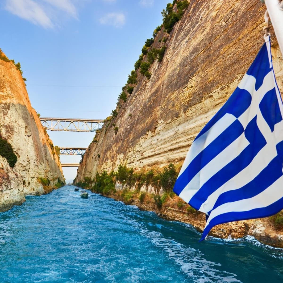 Visit to Argolis and the Corinth Canal - Atenas