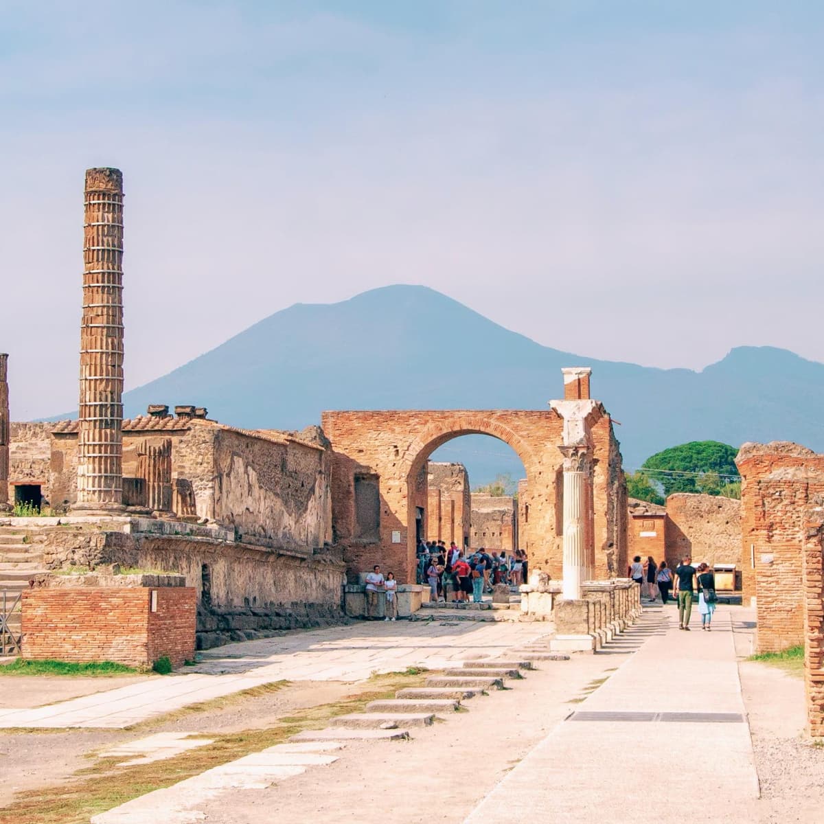 Recorrido por Pompeya y Herculano entre arqueología y cultura. - Sorrento