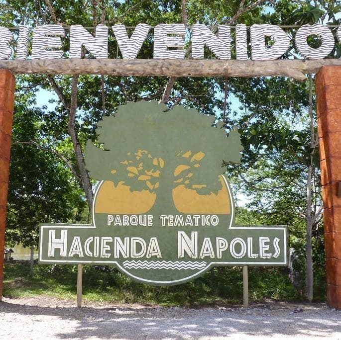 Día 4. Medellín – Tour a la hacienda nápoles  - Medellín