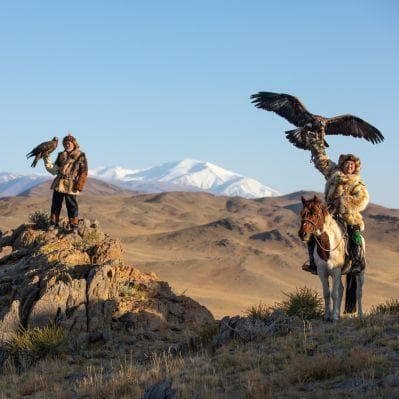 Conoscere la storia dei berkutchi, i famosi cacciatori con le aquile - Karakol