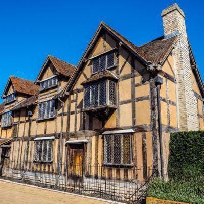 Le tipiche case a graticcio di Stratford-upon-Avon, città natale di Shakespeare - Stratford-upon-Avon