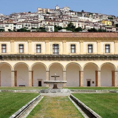 La Certosa di Padula, fra i più sontuosi complessi monumentali barocchi del Sud Italia e tra i maggiori d'Europa - Paestum