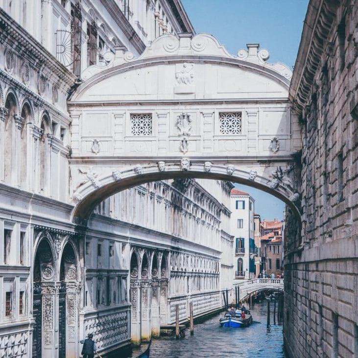 DÍA 10 VENECIA • ROMA (Lunes) - Rome