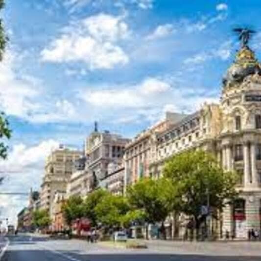 Día 3º (Domingo) MADRID - Madrid