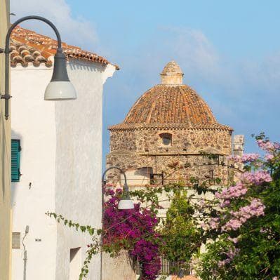 Tante escursioni nell’entroterra alla scoperta dei luoghi più segreti dell’isola - Orosei, Sardegna