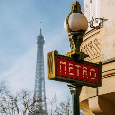 In giro per la città in Metro, come veri parigini - Parigi