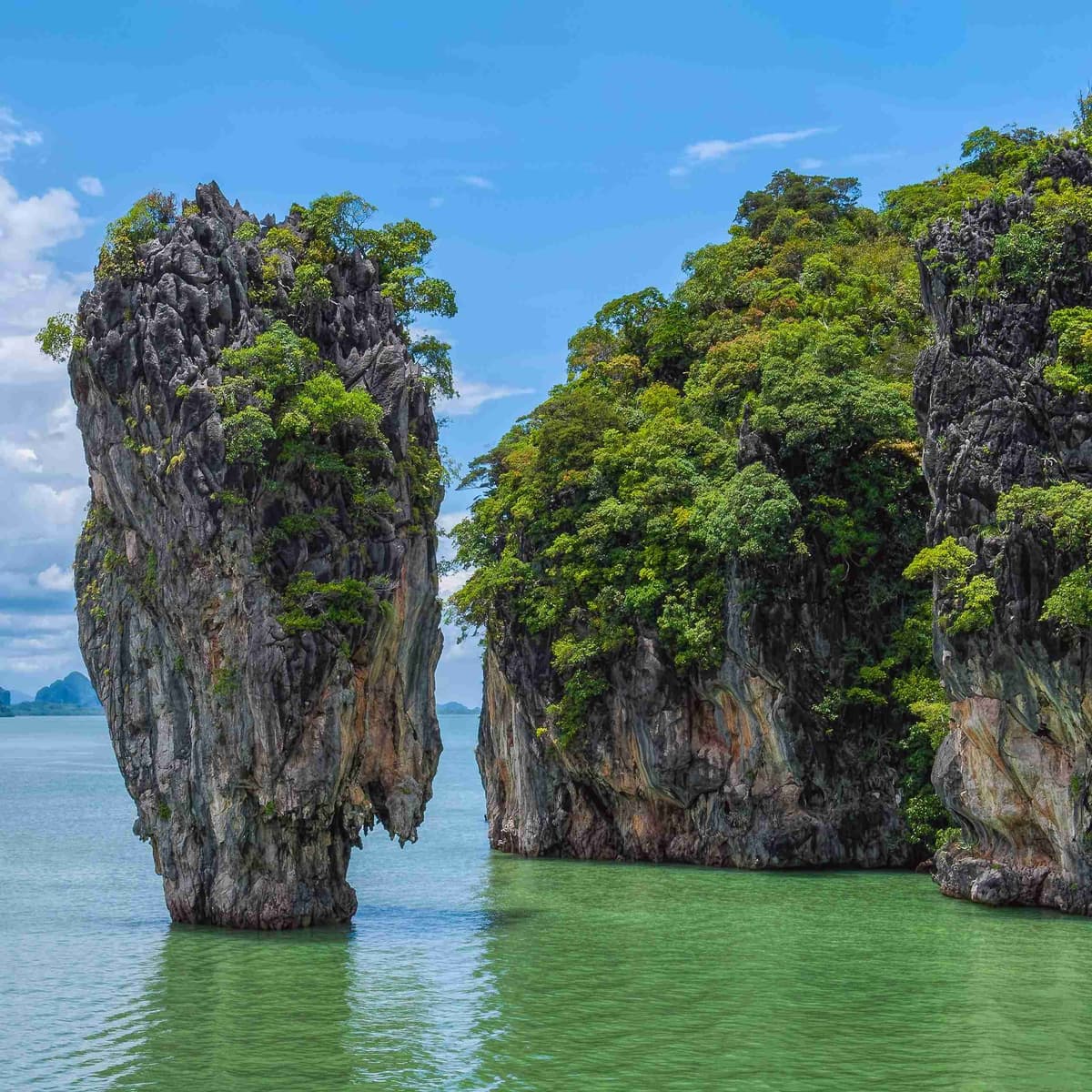 Full day excursion - cruise to Pang Nga National Park and James Bond Island - Phuket