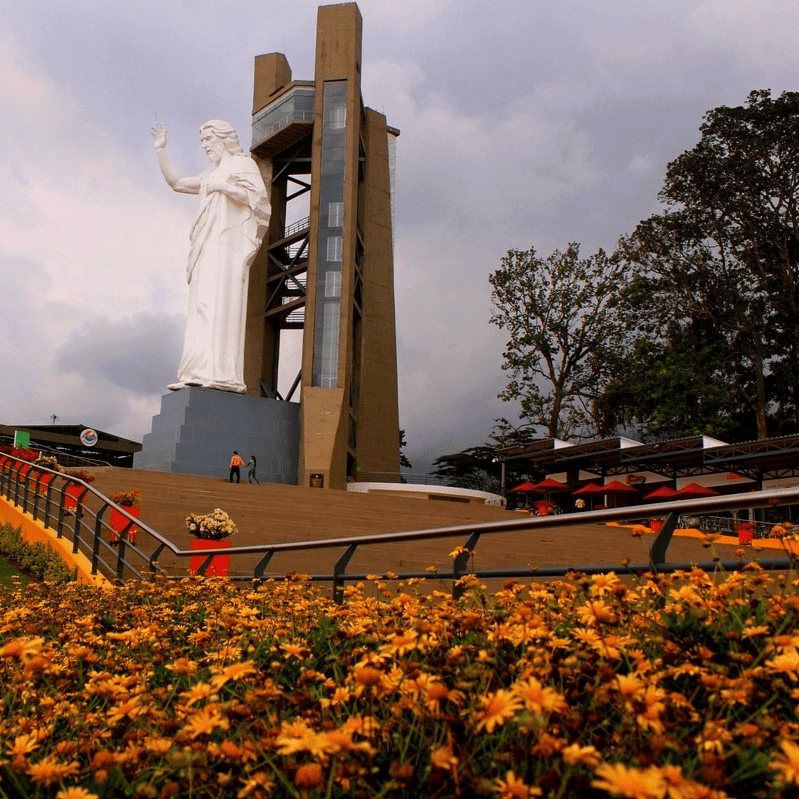 Day 1. Metropolitan city tour and Cerro del Santísimo - Bucaramanga