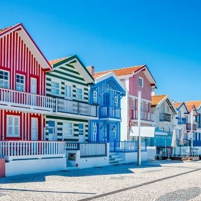 Le case dipinte a colori vivaci di Costa Nova - Coimbra