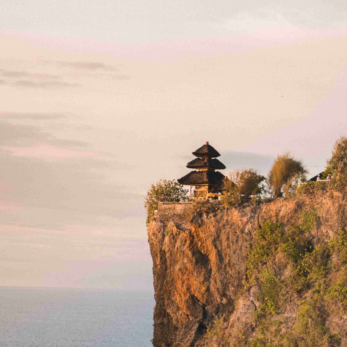 South Bali - Uluwatu temple & cosmopolitan beaches - North Bali