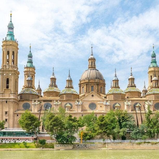 DÍA 16 BARCELONA • ZARAGOZA • MADRID (Domingo) - Madrid