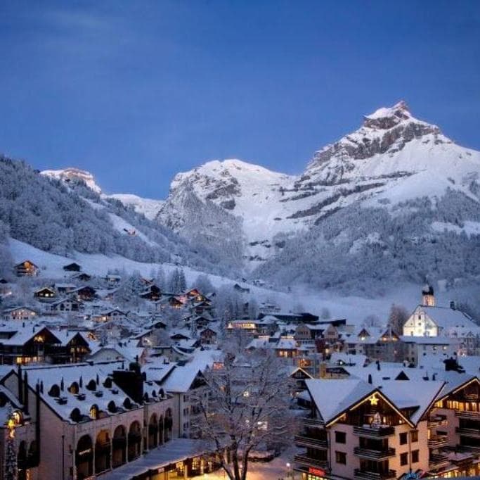 DÍA 9 ZÚRICH • LUCERNA • VADUZ • MÚNICH (Lunes) - Munich