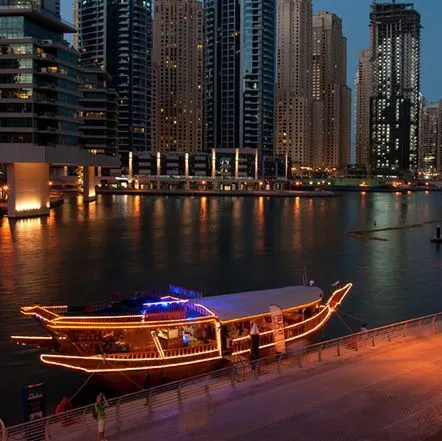 Crucero Dubai Marina con cena - Dubai
