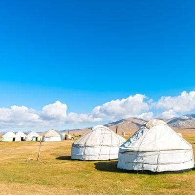 Dormire in una yurta tradizionale, come i nomadi dell’Asia Centrale - Song Kol Lake