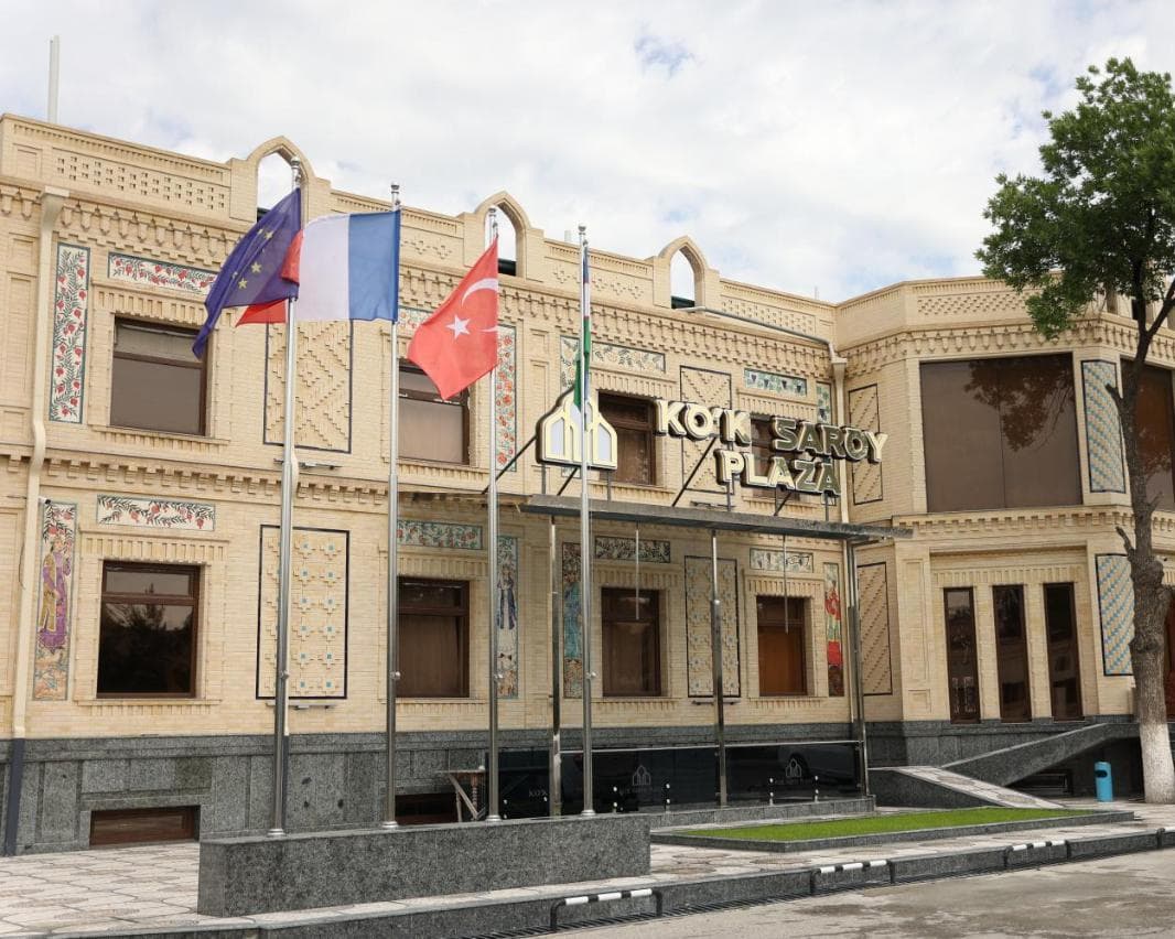 KO'K SAROY PLAZA HOTEL