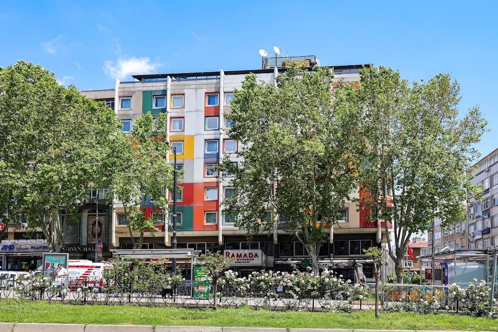 Ramada by Wyndham Istanbul Old City