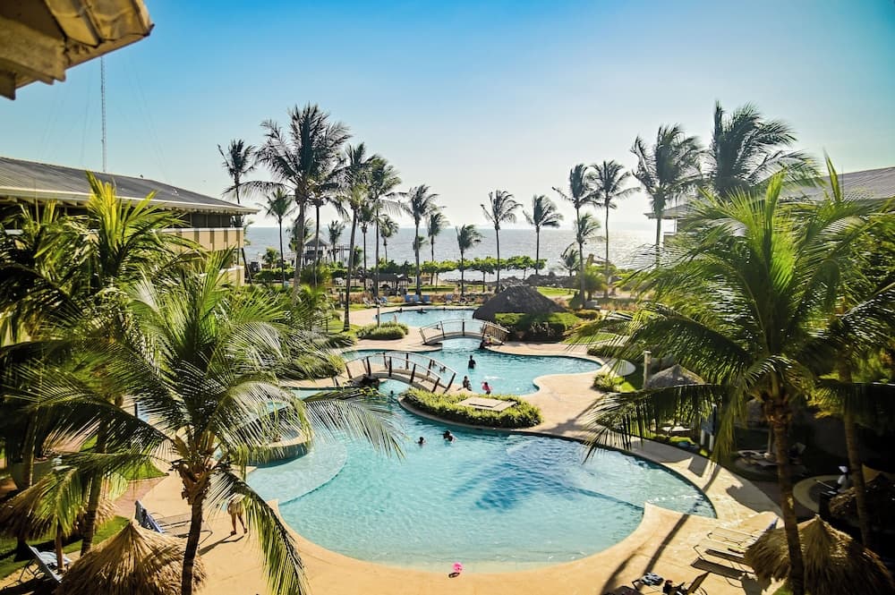 Fiesta Resort Central Pacific - All Inclusive