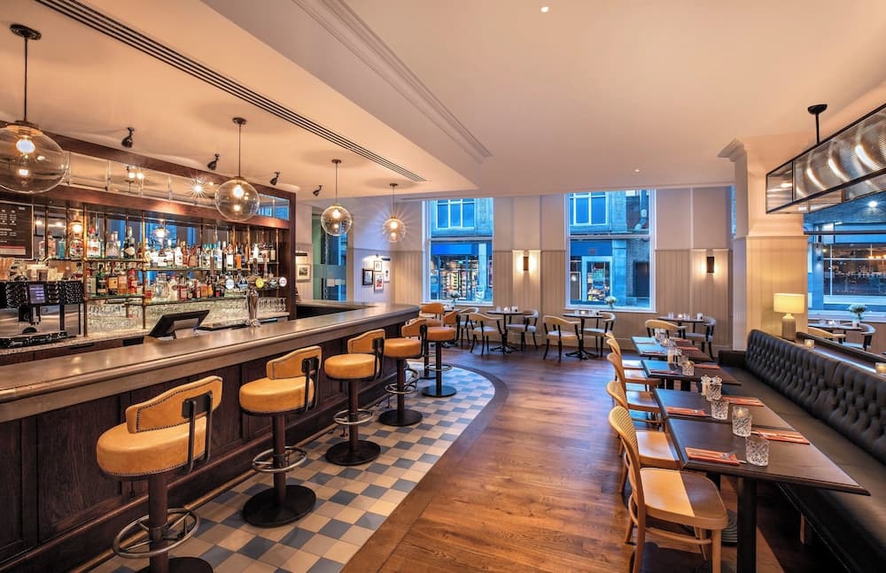 Leonardo Hotel Cardiff