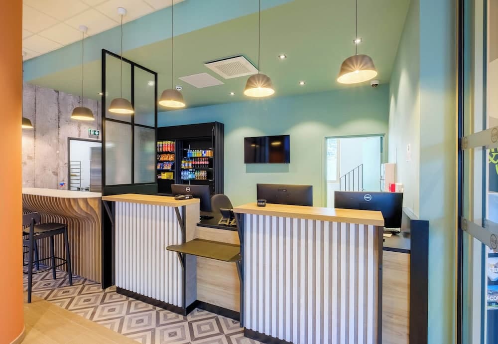 B&B HOTEL Nice Stade Riviera