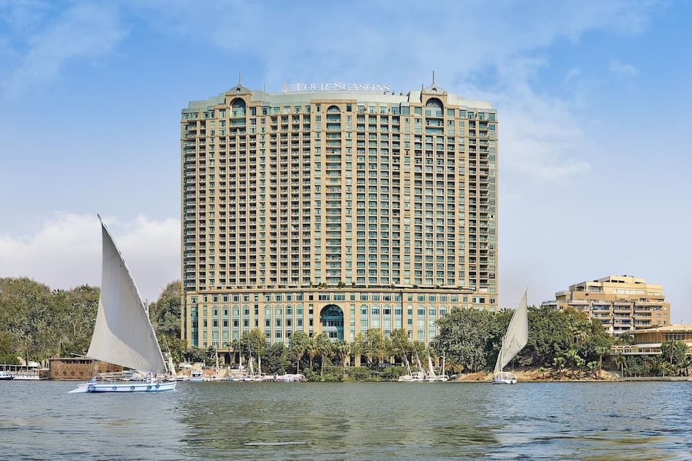 Four Seasons Hotel Cairo at Nile Plaza
