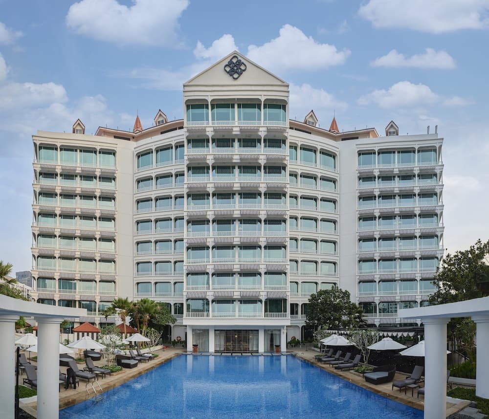 The Robertson House by The Crest Collection