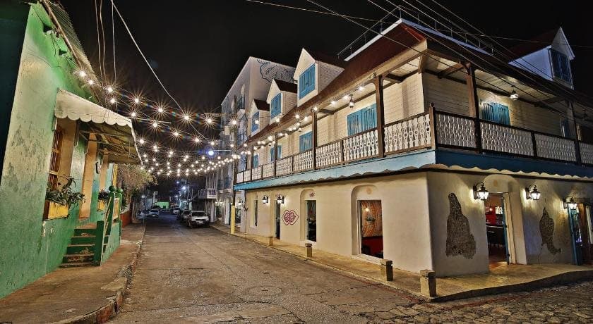 Hotel Isla de Flores