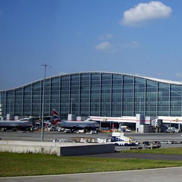 DÍA 1 AMÉRICA • LONDRES(Domingo) - Londres