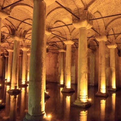 La cisterna sotterranea di epoca romana - Istanbul