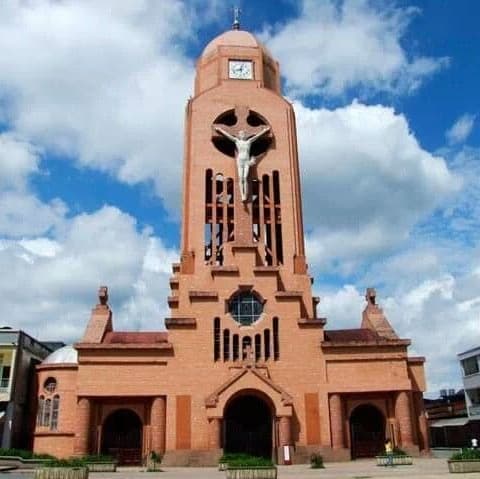 PARQUE PRINCIPAL DE QUIMBAYA  - Armenia, Quindio
