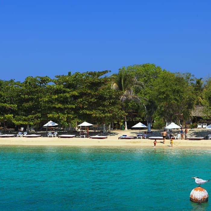 Optional Day Pass At Isla Del Encanto In Islas Del Rosario From Cartagena + Buffet Lunch (Shared) - Cartagena de Indias