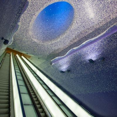 In giro con autobus e metropolitana come veri napoletani - Napoli