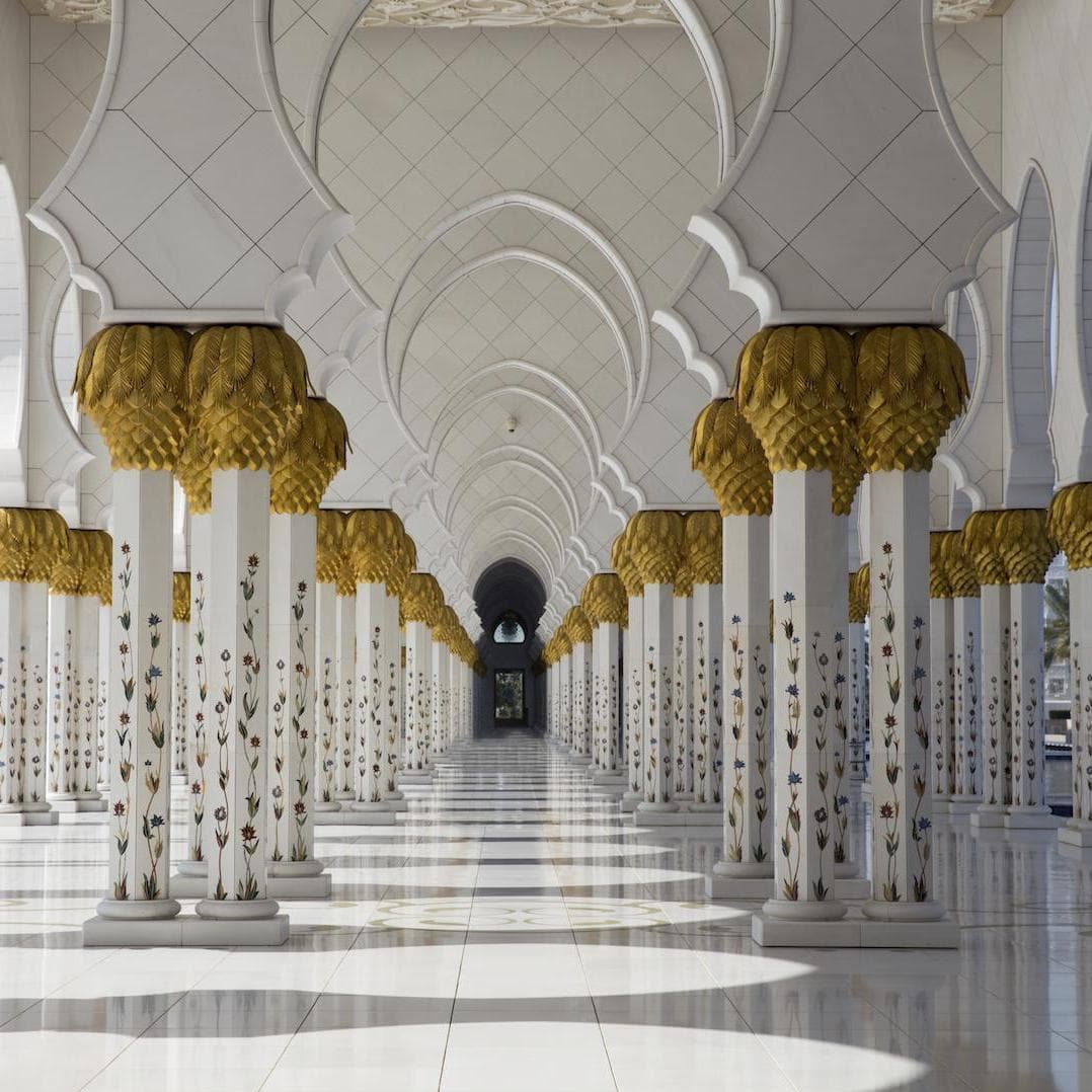 Abu Dhabi Tour (Available only Saturday and Tuesday)  - Dubai