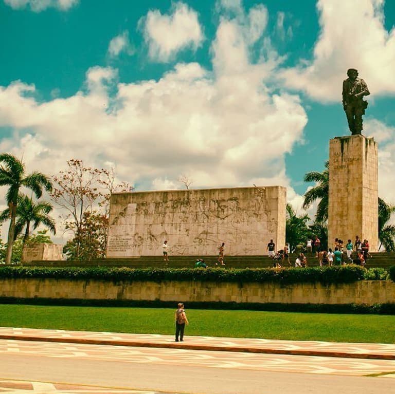 Visit to Ernesto Che Guevara Memorial Sculptural Group - Santa Clara