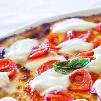 Non mancherà occasione per gustare la famosa pizza napoletana - Napoli